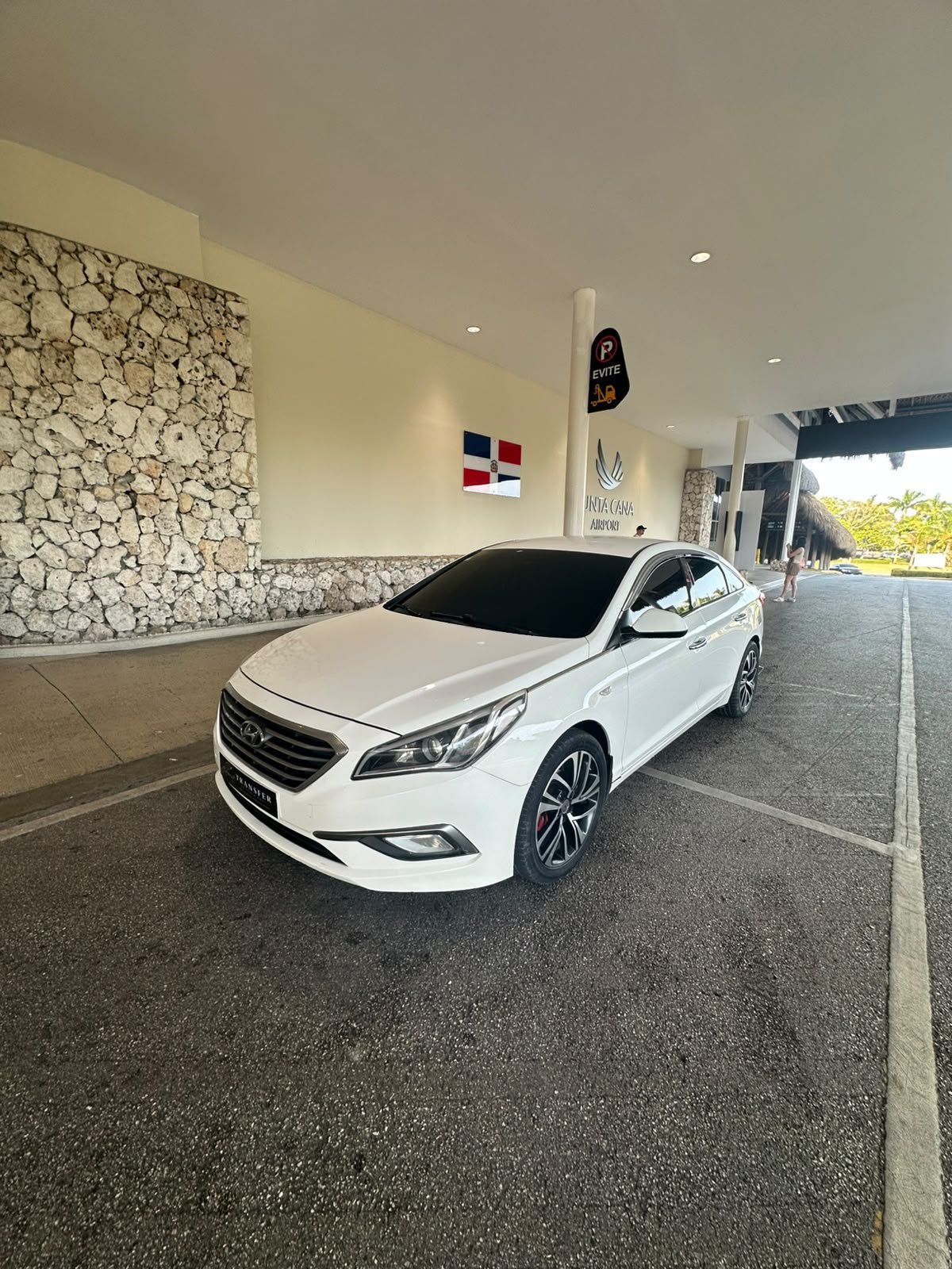 Sedan private transfer in Punta Cana